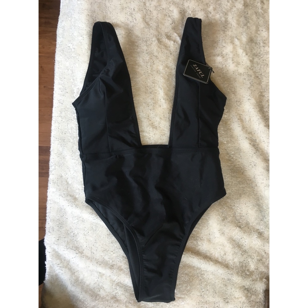 Swim suit